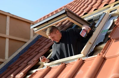 Pose de fenêtres de toit Velux à Malauzat